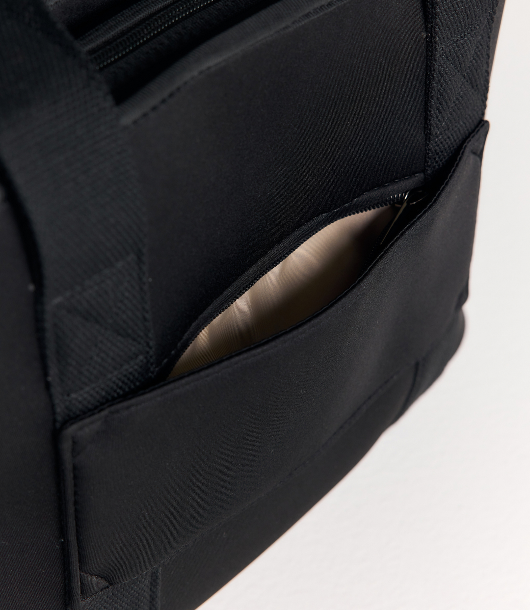 Rover (Black) Compact Neoprene Tote - With Zip Closure